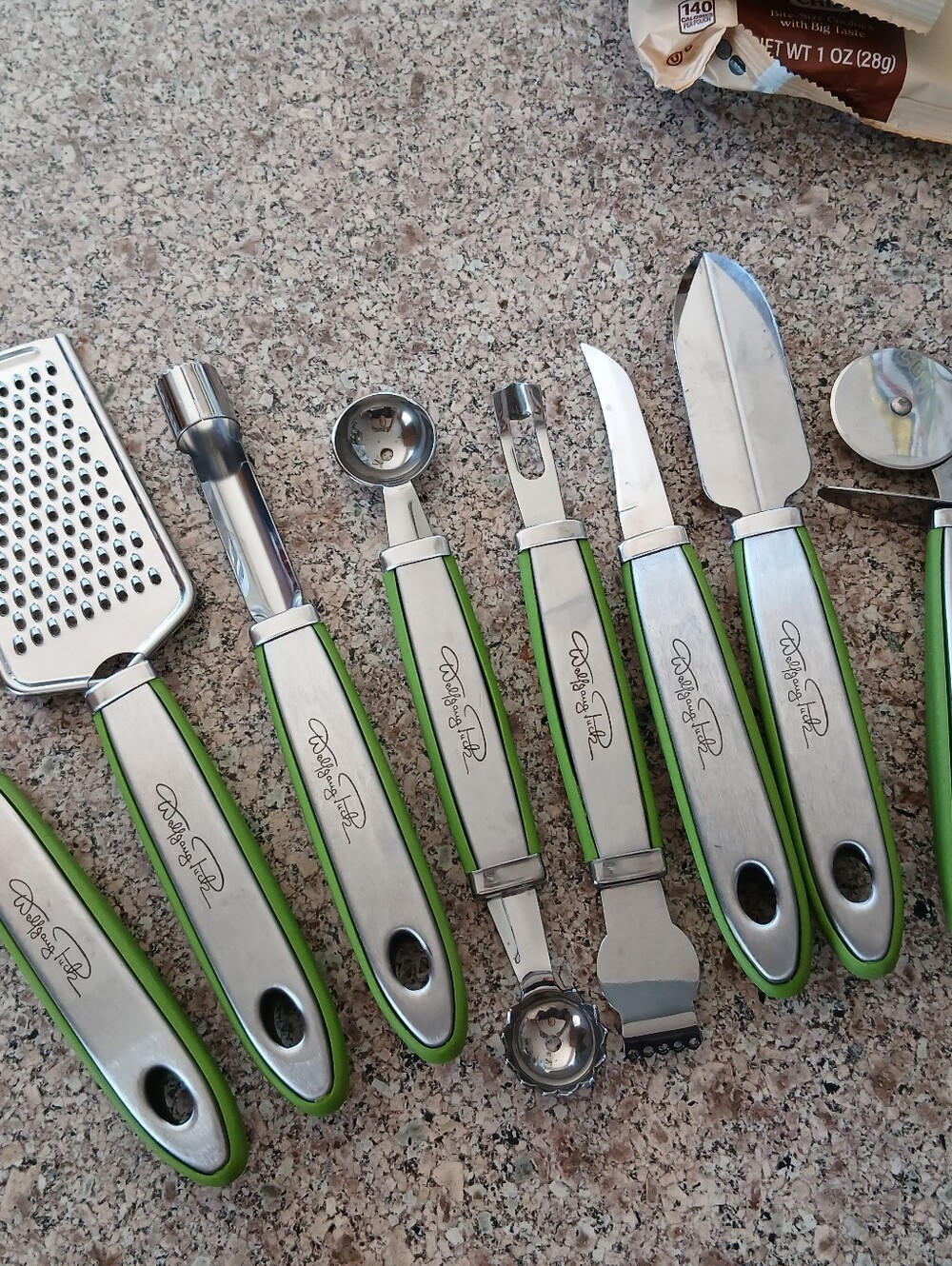 Wolfgang Puck Utensils Set